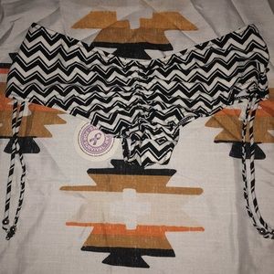 NWT Scrunch butt bikini bottoms